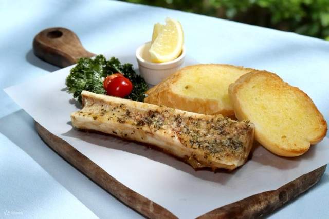 อภิมหาศึกอาหารทะเลและเนื้อแองกัสอาร์เจนตินา